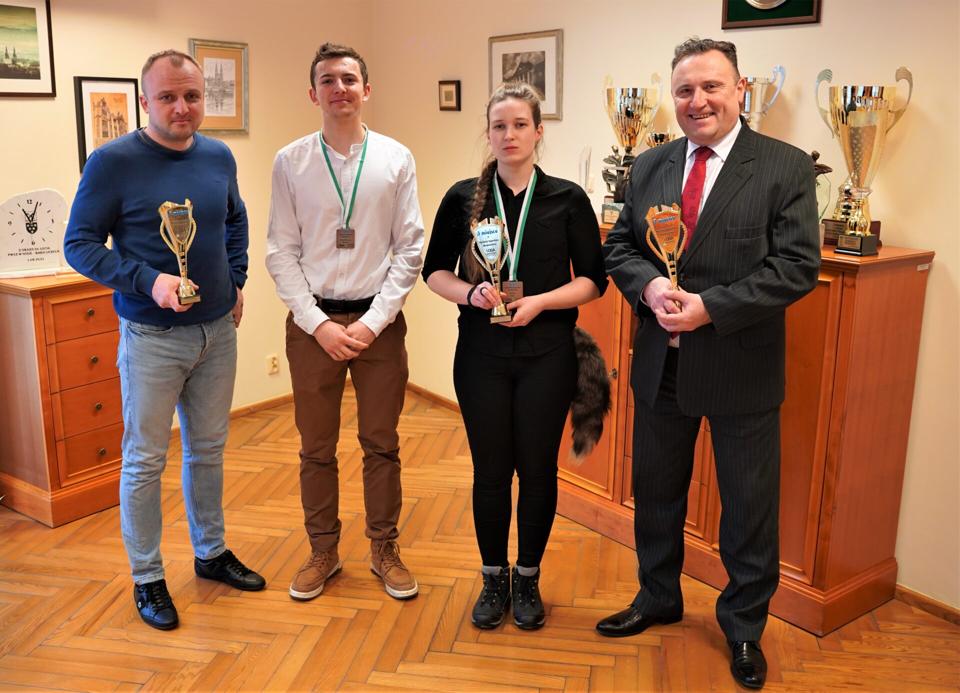 Kolejne sportowe sukcesy PANS w Nysie! Rektor pogratulował medalistom