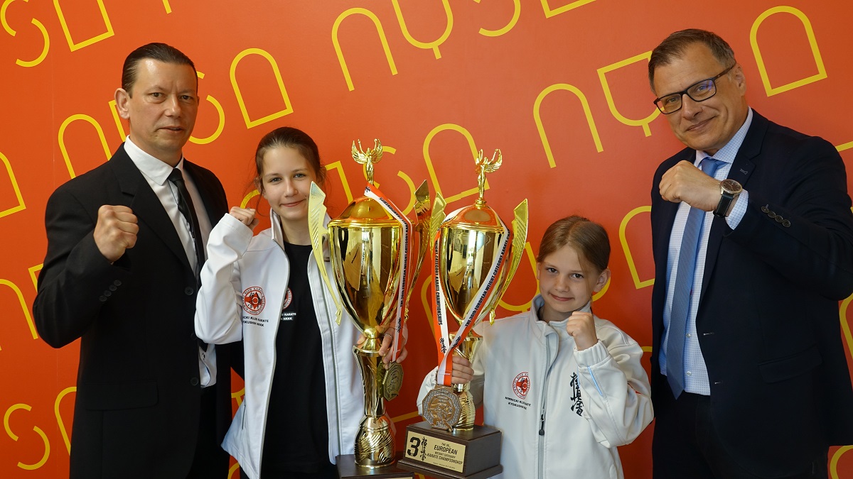 Burmistrz Nysy pogratulował sukcesu medalistkom Mistrzostw Europy